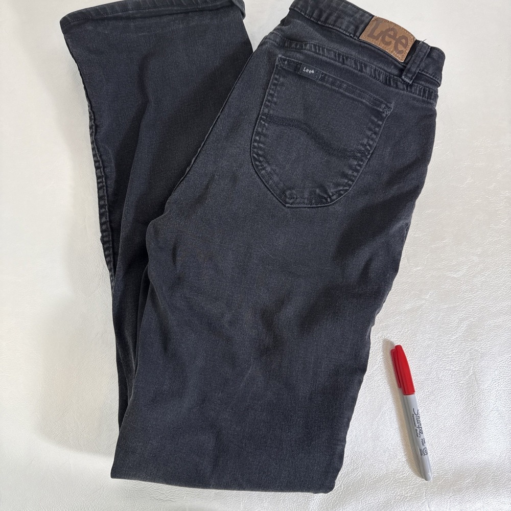 Lee Regular Fit Boot Cut Mid Rise Black Pants Women's Size 12 Long (Red)